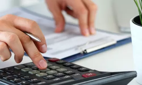 സൗദിയില്‍ സ്വദേശികള്‍ക്കോ വിദേശികള്‍ക്കോ പുതിയ ടാക്സൊന്നും ഏര്‍പ്പെടുത്തില്ലെന്ന് ധനകാര്യ മന്ത്രി