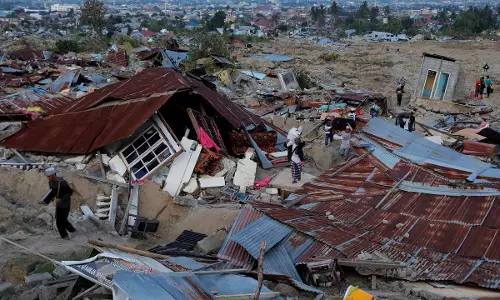 ഇന്തോനേഷ്യന്‍ ഭൂകമ്പം; മരണം ആയിരത്തി അഞ്ഞൂറ് കവിഞ്ഞു