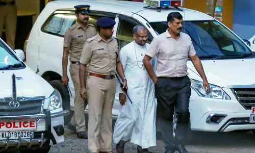 ബിഷപ്പ് ഫ്രാങ്കോ മുളക്കലിന്റെ ജാമ്യാപേക്ഷ ഹൈക്കോടതി ഇന്ന് പരിഗണിക്കും