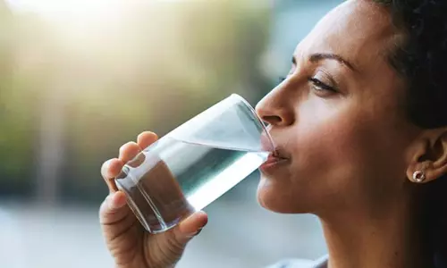 യൂറിനറി ഇന്‍ഫെക്ഷനോ: ആന്റിബയോട്ടിക്കുകളല്ല, വെള്ളമാണ് പ്രതിവിധി