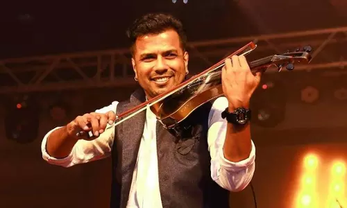 വയലിന്‍ മാന്ത്രികന് കണ്ണീരോടെ വിട