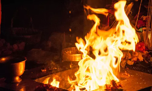 മകന്റെ അസ്വാഭാവിക മരണം പോലീസ് അന്വേഷിക്കാന്‍ മുസ്‌ലിം  കുടുംബം ഹിന്ദു മതം സ്വീകരിച്ചു