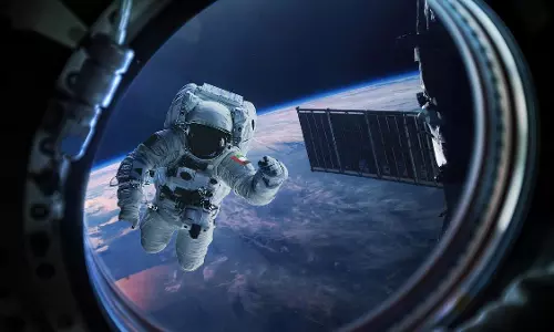 യു.എ.ഇയുടെ പ്രഥമ ബഹിരാകാശ  യാത്രികര്‍ക്ക് യൂറോപ്യൻ ബഹിരാകാശ ഏജൻസിയുടെ പ്രത്യേക പരിശീലനം