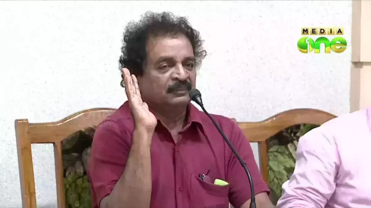 പ്രതിഷേധങ്ങള്‍ക്കൊടുവില്‍ ടി.എന്‍ ജോയിയുടെ മൃതദേഹം വീട്ടു വളപ്പില്‍ സംസ്കരിച്ചു 