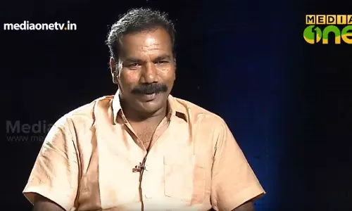 ‘ലോകസിനിമയില്‍ ആദ്യമായിട്ടായിരിക്കും സ്വന്തം അച്ഛന് അടികൊള്ളുന്നത് കണ്ട് മകള്‍ കയ്യടിക്കുന്നത്’ 