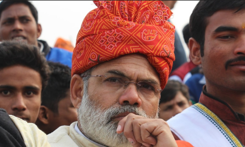 ‘എന്നുവരും അച്ഛാദിൻ’? ചോദ്യം കേട്ട് മടുത്തു, മോദിയുടെ അപരൻ ബി.ജെ.പി വിടുന്നു 