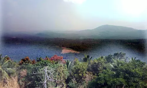 ചെങ്ങോട്ടുമലയില്‍ ഖനനം  നടത്തരുത്; ഗ്രാമസഭ പ്രമേയം പാസാക്കി