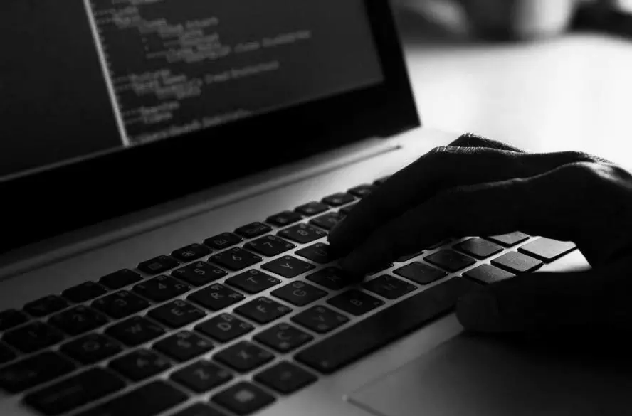 സൗദി ഭരണകൂടത്തിനെതിരെ അപകീർത്തികരമായ പരാമർശം; കുവെെത്തിൽ ബ്ലോഗർമാർ പിടിയിൽ