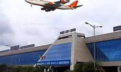 കരിപ്പൂരില്‍ വലിയ വിമാനങ്ങളുടെ സര്‍വീസ് പുനരാംരംഭിക്കാന്‍ എയര്‍ ഇന്ത്യ താല്‍പര്യം കാണിക്കുന്നില്ലെന്ന് ആക്ഷേപം