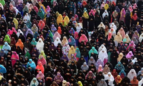 മുസ്‍ലിം സ്ത്രീകളുടെ പള്ളി പ്രവേശനം;  ഹരജി തള്ളി