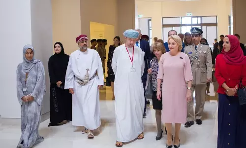 റുമാനിയന്‍ പ്രധാനമന്ത്രിയുടെ  ഒമാന്‍ സന്ദര്‍ശനം തുടരുന്നു; പരസ്പര ബന്ധം മെച്ചപ്പെടുത്താന്‍  ധാരണയായി 