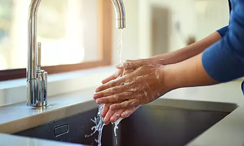 ഇന്ന് ആഗോള കൈ കഴുകല്‍ ദിനം; കുട്ടികളെ പഠിപ്പിക്കാം നല്ല ശീലങ്ങള്‍