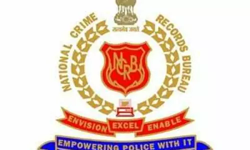 റിട്ടയേര്‍ഡ് പൊലീസ് ഉദ്യോഗസ്ഥനെ ഭീഷണിപ്പെടുത്തി വിവരാവകാശ അപേക്ഷ പിന്‍വലിപ്പിച്ചു