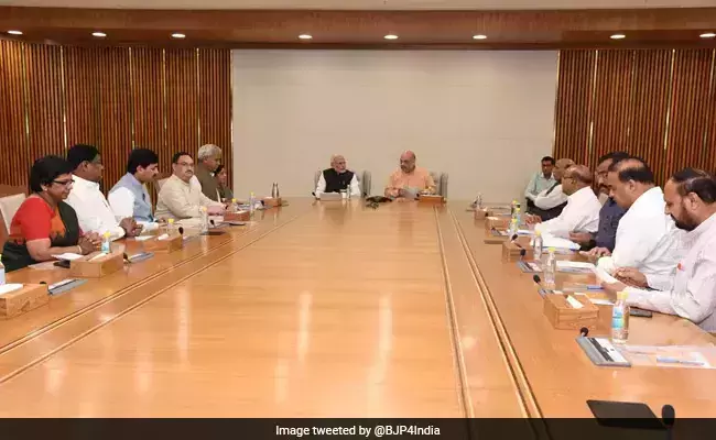 ചത്തീസ്ഗഡ് തെരഞ്ഞെടുപ്പ്; സിറ്റിങ് എം.എല്.ഏമാരില് വിശ്വാസമര്പ്പിച്ച് ബി.ജെ.പിയുടെ സ്ഥാനാര്ഥി പട്ടിക ചത്തീസ്ഗഡ് തെരഞ്ഞെടുപ്പ്; സിറ്റിങ് എം.എല്.ഏമാരില് വിശ്വാസമര്പ്പിച്ച് ബി.ജെ.പിയുടെ സ്ഥാനാര്ഥി പട്ടിക