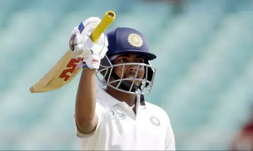 വീണ്ടും പൃഥ്വി ഷോ; പന്തിനും രഹാനെക്കും അര്‍ധ സെഞ്ചുറി 