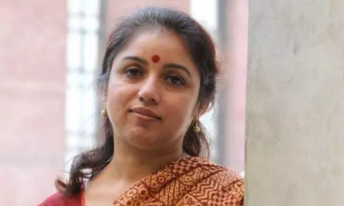 രേവതിക്കെതിരെ ബാലാവകാശ കമ്മീഷനിൽ പരാതി