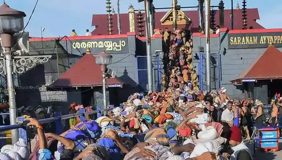 ശബരിമല സ്ത്രീ പ്രവേശനം; ദേവസ്വം ബോര്‍ഡിന്റെ യോഗം പരാജയപ്പെട്ടു