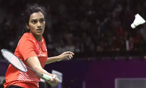 ഡെന്മാര്‍ക്ക് ഓപ്പണ്‍; പി.വി സിന്ധു പുറത്ത്, സൈന മുന്നോട്ട് 