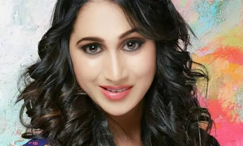 ട്രാന്‍സ്ജെന്‍ഡറുകള്‍ക്ക് ആര്‍ത്തവമില്ല, ഞങ്ങള്‍ക്ക് ശബരിമലയില്‍ പോകാനാകുമോ? അഞ്ജലി അമീര്‍