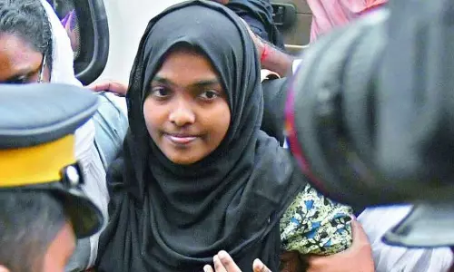 നിര്‍ബന്ധിത മതപരിവര്‍ത്തനം നടന്നിട്ടില്ല: ഹാദിയ കേസ് അന്വേഷണം എന്‍.ഐ.എ അവസാനിപ്പിക്കുന്നു