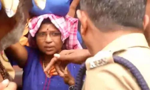 ശബരിമലയില്‍ യുവതിയെന്ന സംശയത്തില്‍ തീര്‍ത്ഥാടകയെ തടഞ്ഞു;  സന്നിധാനത്തെത്തിയത് പൊലീസ് സുരക്ഷയില്‍ 