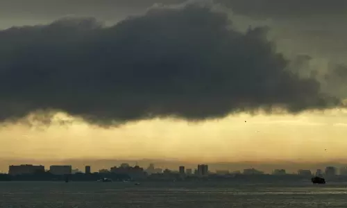 ഖത്തറില്‍ മഴ തുടരും; ജാഗ്രതാ നിര്‍ദേശം നല്‍കി