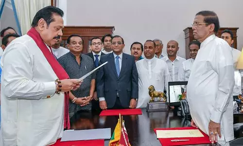 പാര്‍ലമെന്റ് മരവിപ്പിച്ച് സിരിസേന; ശ്രീലങ്കയില്‍ രാഷ്ട്രീയ പ്രതിസന്ധി തുടരുന്നു   