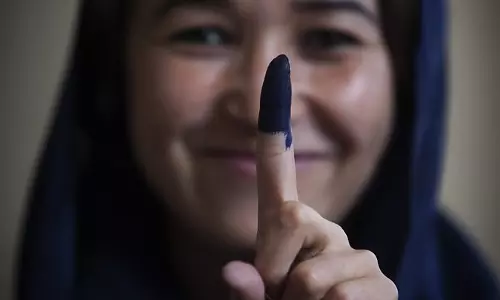 അഫ്ഗാനിസ്ഥാനില്‍ പാര്‍ലമെന്റ് തെരഞ്ഞെടുപ്പ് തുടരുന്നു