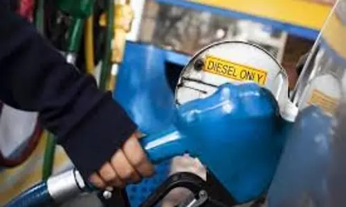 രാജ്യത്ത് ആദ്യമായി വിലയുടെ കാര്യത്തില്‍ പെട്രോളിനെ തോല്‍പ്പിച്ച് ഡീസല്‍