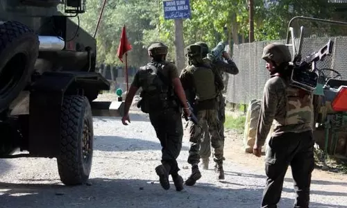 ജമ്മുകശ്മീരിലെ കുല്‍ഗാമില്‍ സ്ഫോടനം; അഞ്ച് പ്രദേശവാസികള്‍ കൊല്ലപ്പെട്ടു 