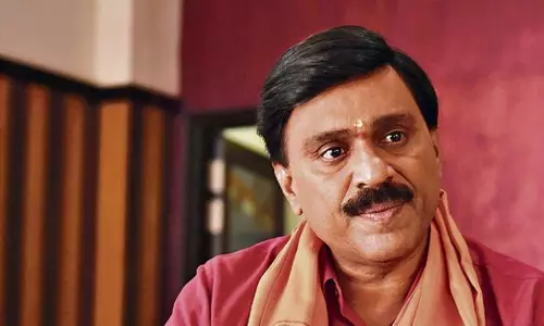 18 കോടിയുടെ കോഴ; ബെല്ലാരി രാജ ഒളിവില്‍