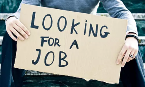 അഞ്ച് വര്‍ഷത്തിനുള്ളില്‍ അരലക്ഷത്തിലധികം സ്വദേശികള്‍ തൊഴിലന്വേഷകരായി മാറും; റിപ്പോര്‍ട്ട്