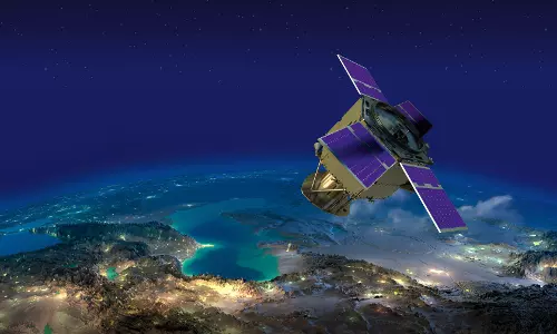 യു.എ.ഇയുടെ ഖലീഫസാറ്റ്​ വിക്ഷേപണത്തിന്​ ഒരുങ്ങി