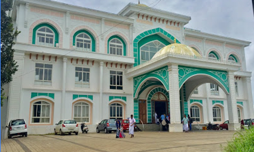 കരിപ്പൂർ ഹജ്ജ് ഹൗസിൽ വനിതകൾക്കായി പുതിയ കെട്ടിടം നിർമ്മിക്കാൻ  തീരുമാനം 