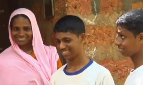 വിദ്യാര്‍ഥിക്ക് വീടിനോട് ചേര്‍ന്നൊരു പഠന മുറി നിര്‍മിച്ചു നല്‍കി മാതൃകയായി ഒരുകൂട്ടം അധ്യാപകര്‍