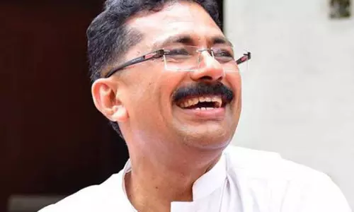 മുഖപുസ്തക ചിന്തകള്‍; മന്ത്രി കെ.ടി ജലീലിന്റെ ഫേസ്ബുക്ക് കുറിപ്പുകള്‍ പുസ്തകമാകുന്നു