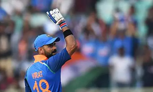 “വീര ‘വിരാട’ കുമാര വിഭോ...” നായകന്‍റെ പിന്‍ബലത്തില്‍ ഇന്ത്യക്ക് മികച്ച സ്കോര്‍ 