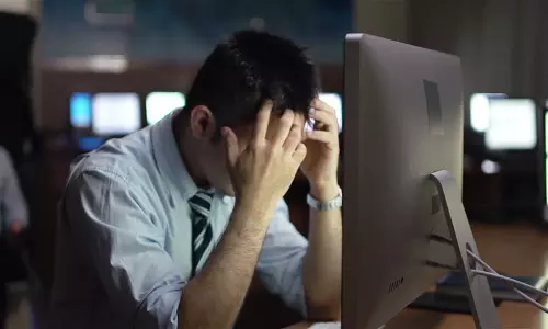 മണിക്കൂറുകള്‍ കമ്പ്യൂട്ടറിന് മുന്നില്‍ ചെലവഴിക്കുന്നവര്‍ അറിയാന്‍..