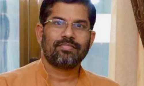 ആശ്രമത്തെയല്ല, സ്വാമി സന്ദീപാനന്ദഗിരിയെ നശിപ്പിക്കാനാണ് അക്രമികള്‍ ശ്രമിച്ചതെന്ന് മുഖ്യമന്ത്രി 