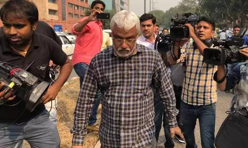 രാകേഷ് അസ്താനക്ക് എതിരെ തെളിവുണ്ടെന്ന് മുന്‍ അന്വേഷണ ഉദ്യോഗസ്ഥന്‍ എ.കെ ബസി