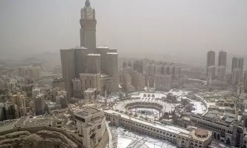 തൊഴിലാളിയുടെ പാസ്പോര്‍ട്ട് പിടിച്ച് വെച്ചാല്‍ ഇനി അകത്ത് കിടക്കും