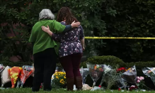 പിറ്റ്സ്ബര്‍ഗ് സിനഗൌഗ് വെടിവെപ്പില്‍ മരിച്ചവരുടെ കുടുംബത്തിന് ധനസമാഹരണത്തിനൊരുങ്ങി അമേരിക്കയിലെ മുസ്‍ലീകള്‍