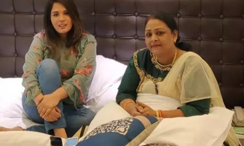 അത്തരം സിനിമകള്‍ കാണും, ആ സിനിമകള്‍ പണം വാരും, എന്നിട്ട് നടിയെ അവഹേളിക്കും;  എന്തൊരു കാപട്യമെന്ന് റിച്ച ഛദ്ദ