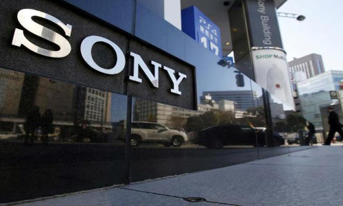 അത്യുന്നതങ്ങളില്‍ സോണി തന്നെ വാഴും