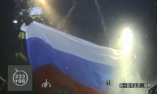 416 മീറ്റര് ആഴത്തില് മുങ്ങല് പരിശീലനം നടത്തി റഷ്യന് നേവിയുടെ പുതിയ റെക്കോഡ് 416 മീറ്റര് ആഴത്തില് മുങ്ങല് പരിശീലനം നടത്തി റഷ്യന് നേവിയുടെ പുതിയ റെക്കോഡ്