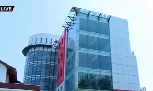 കോഴിക്കോട് കുടുംബശ്രീയുടെ ഷോപ്പിംഗ് മാള്‍ ഉദ്ഘാടനത്തിന്