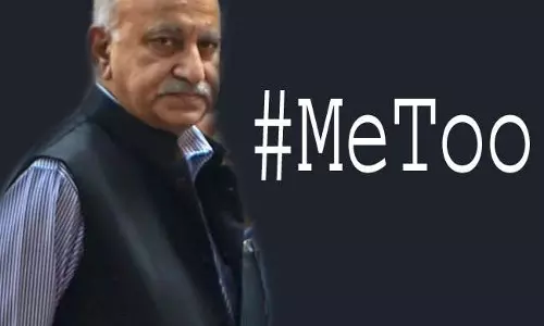 അക്ബറിനെതിരായ മീടൂ വെളിപ്പെടുത്തല്: ബന്ധം ഉഭയസമ്മതപ്രകാരമല്ലെന്ന് പല്ലവി അക്ബറിനെതിരായ മീടൂ വെളിപ്പെടുത്തല്: ബന്ധം ഉഭയസമ്മതപ്രകാരമല്ലെന്ന് പല്ലവി