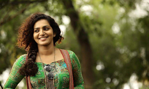 ‘നാലാം വയസ്സില്‍ പീഡിപ്പിക്കപ്പെട്ടു, പതിനേഴാം വയസ്സിലാണ്  അന്ന് സംഭവിച്ചതെന്ന് തിരിച്ചറിഞ്ഞത്’: വെളിപ്പെടുത്തലുമായി പാർവതി  