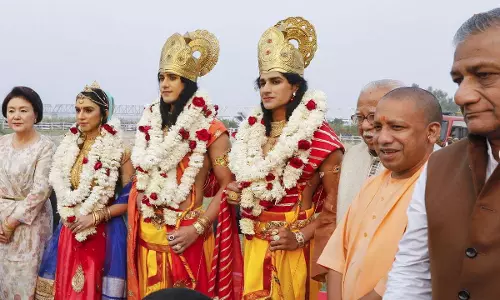 ഫൈസാബാദ് ജില്ലയുടെ പേര് ഇനി അയോധ്യ; ശ്രീരാമന്റെ പേരില്‍ വിമാനത്താവളവും