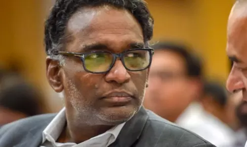 ‘ആചാരങ്ങള്‍ മനുഷ്യര്‍ ഉണ്ടാക്കുന്നത്; തെറ്റുണ്ടെങ്കില്‍ വിശ്വാസികളെ ബോധ്യപ്പെടുത്തണം’ ജസ്റ്റിസ് ചെലമേശ്വര്‍